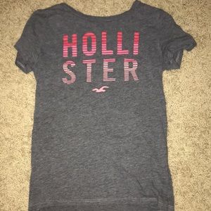 women’s hollister tee